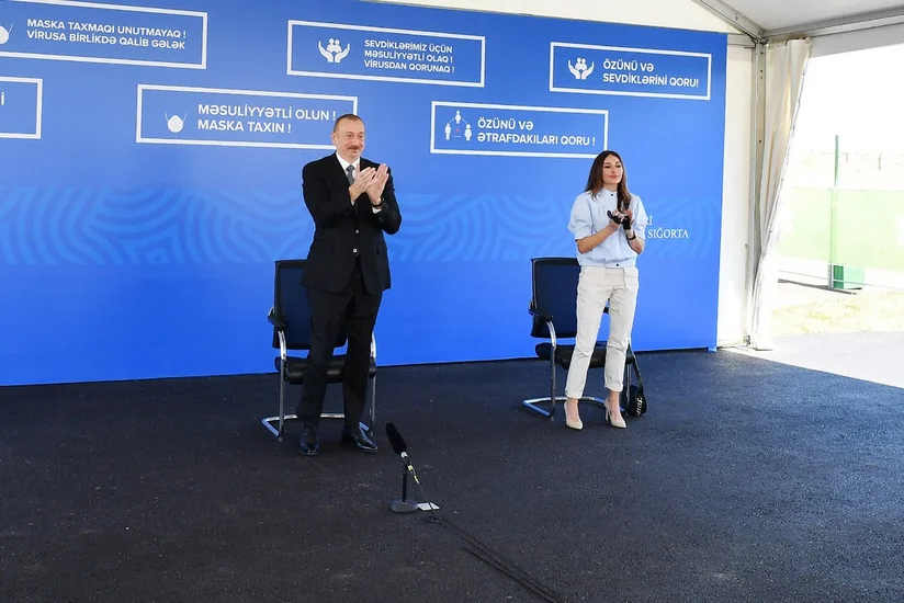 Президент Азербайджана поблагодарил граждан