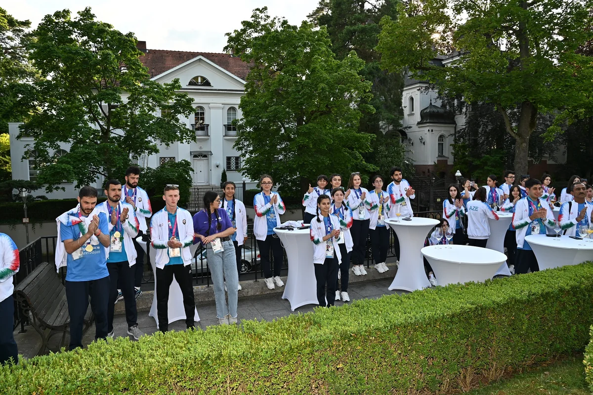 Berlində olimpiya oyunlarında iştirak edən Azərbaycan komandasının şərəfinə ziyafət verilib