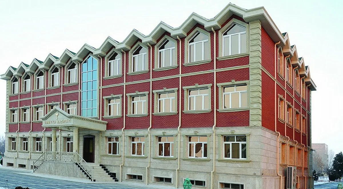 Обнародовано число врачей и медработников в Нахчыване.