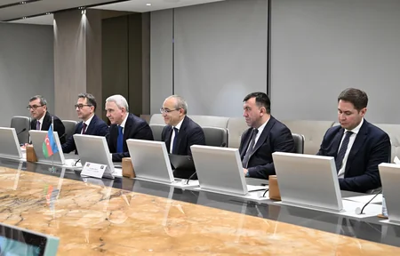 Azərbaycan və Səudiyyə Ərəbistanı investisiyaların təşviqini müzakirə edib