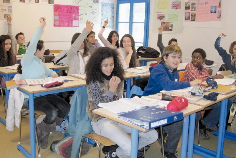 Fransada bütün təhsil müəssisələri bağlanacaq