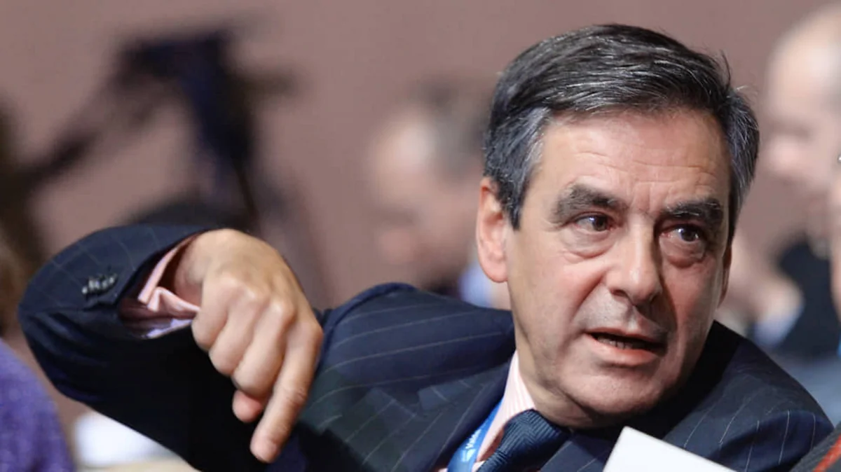 Fransanın keçmiş baş naziri 4 il müddətinə azadlıqdan məhrum edilib
