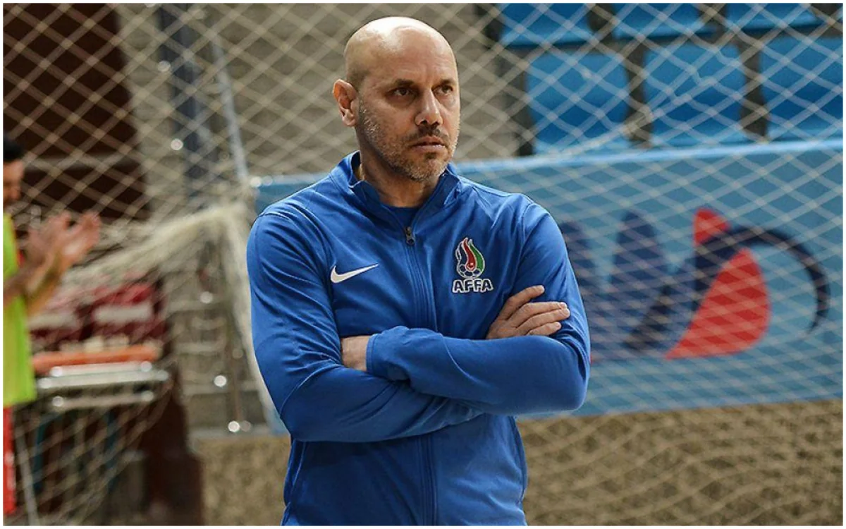 Azərbaycan millisinin baş məşqçisi: Hər dəqiqə bizim üçün qızıl dəyərindədir”