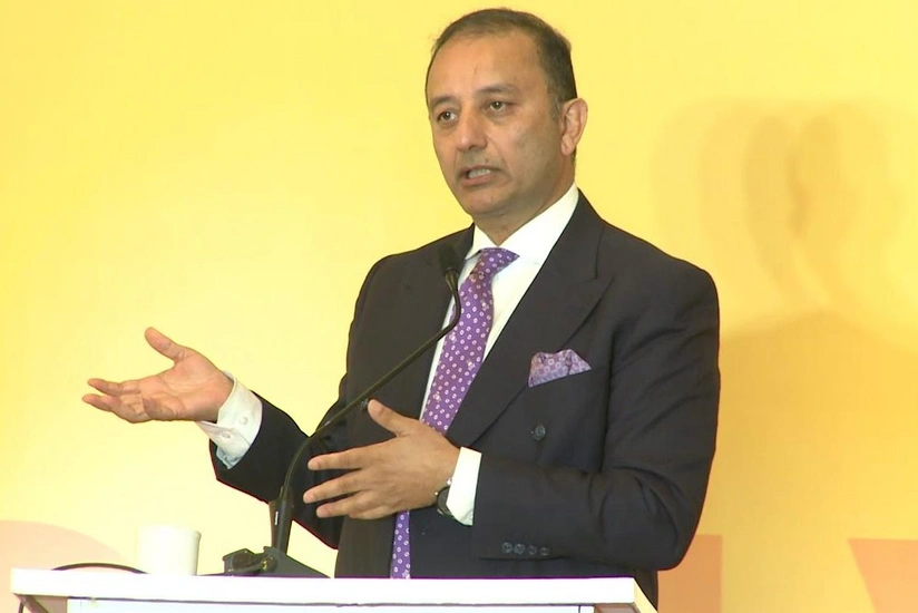 Pakistanla Azərbaycan mayeləşdirilmiş təbii qazla bağlı tarixi saziş imzalayacaqlar