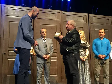 Akademik Milli Dram Teatrı Türkiyədə keçirilən festivalda iştirak edib