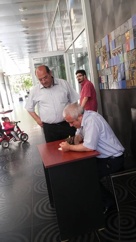 Yazıçı Rövşən Yerfinin yeni kitabının imza günü keçirilib