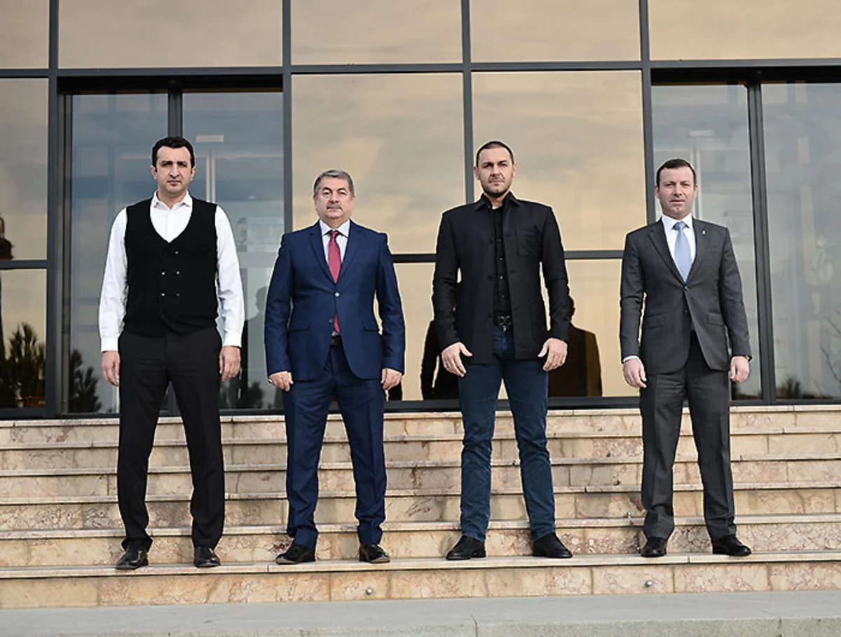 Kamran Ağayev Azərbaycan millisində işləyəcək