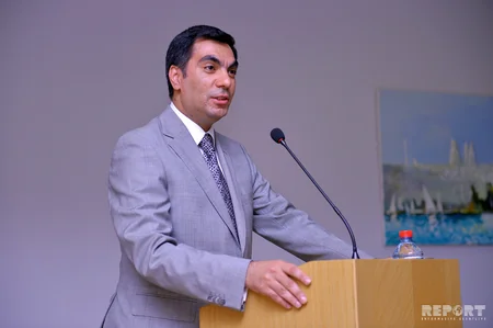 ​Alimlər Evində Xoşbəxt Yusifzadə ilə görüş keçirilib