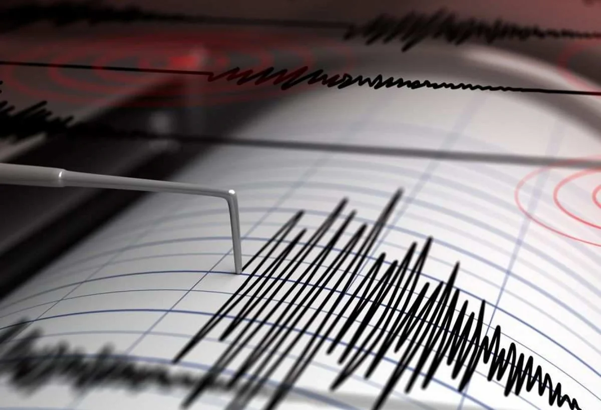 5.4-magnitude quake hits Japan