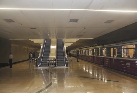 Bakı metrosunun bəzi stansiyalarına giriş saat 23:30-da bağlanacaq