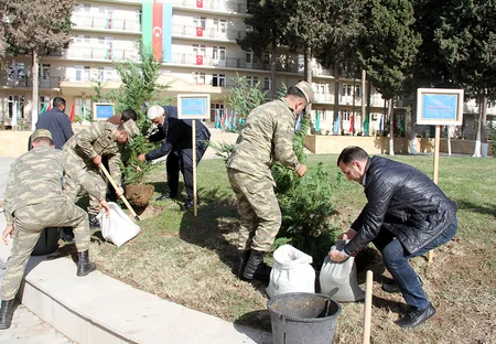 Azərbaycan Ordusunda Hər şəhid adına bir ağac əkək” devizi altında aksiya keçirilib