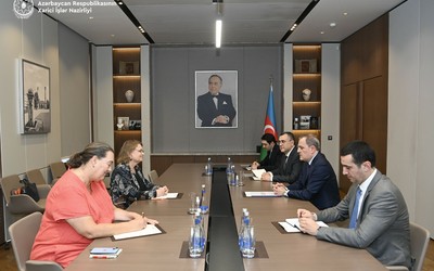 Azerbaijani FM receives outgoing Dutch ambassador to Baku