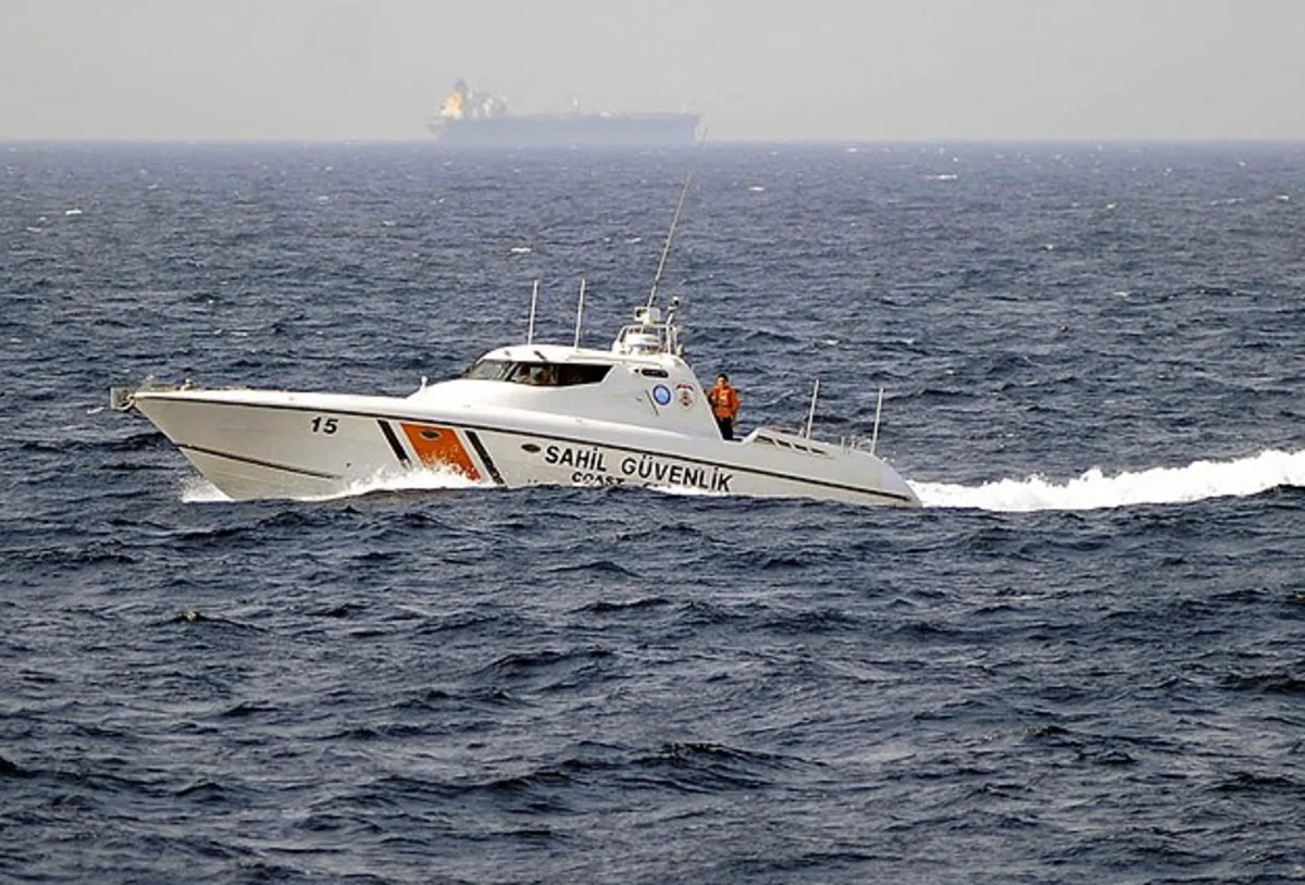 ​Türkiyədə qaçqınları daşıyan gəminin batması nəticəsində 6 nəfər ölüb