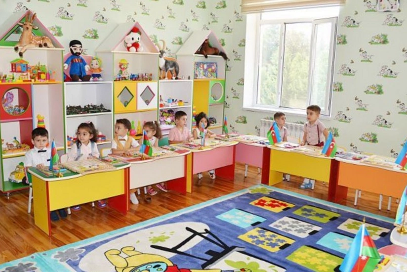 Bağça müdirləri və işçilərin əmək müqaviləsinin müddəti uzadılıb