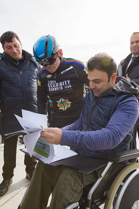 Azərbaycan təhlükəsizlik orqanlarının yaranmasının 99 illiyi münasibətilə Bakıda veloyürüş olub