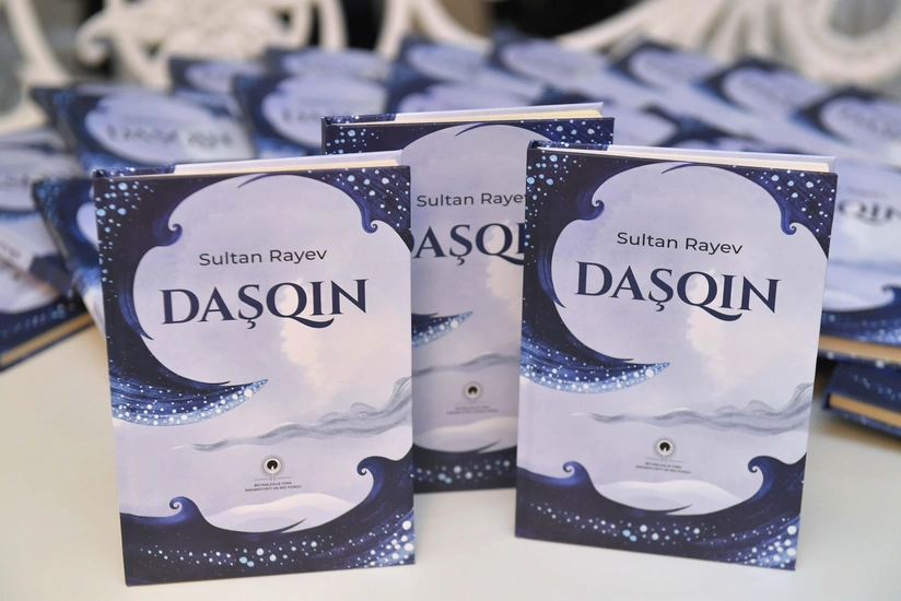 Bakıda TÜRKSOY-un Baş katibi Sultan Rayevin “Daşqın” kitabının təqdimatı keçirilib