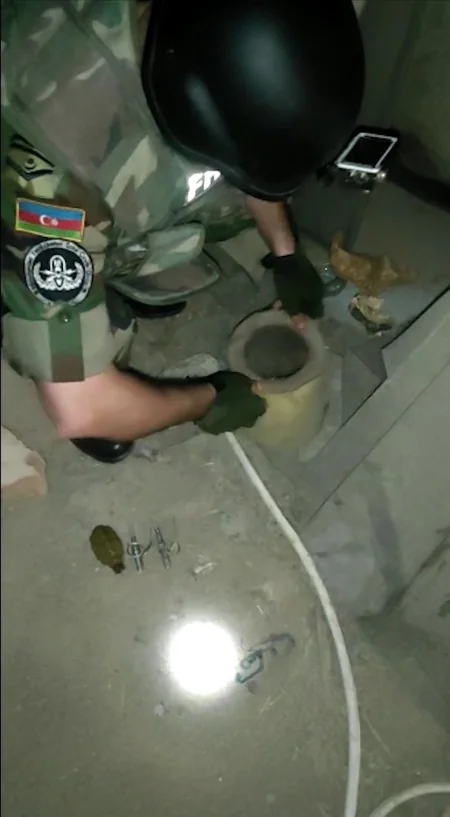 В Баку обнаружены боеприпасы