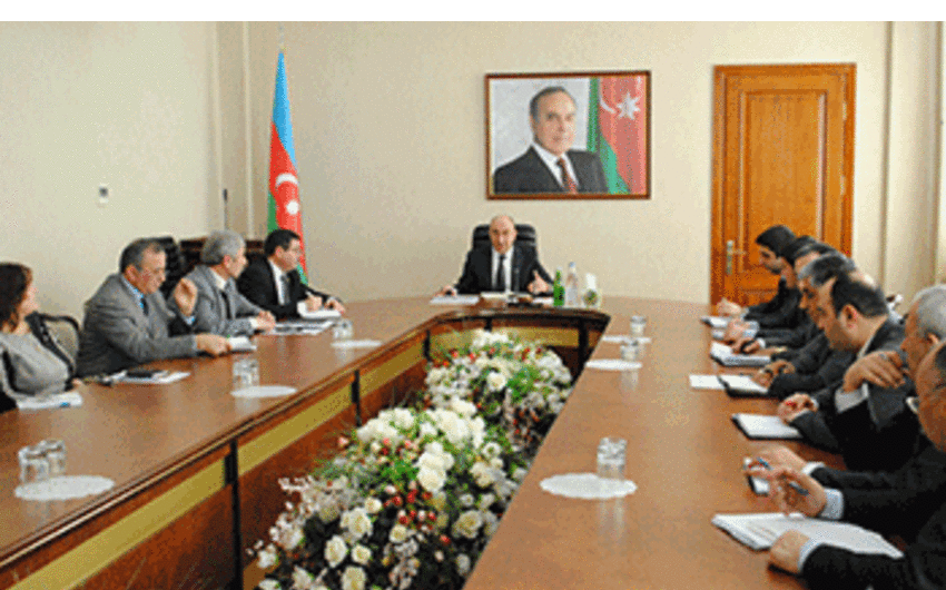 ​Kənd Təsərrüfatı Nazirliyində elektron sənədləşməyə keçidlə bağlı iclas keçirilib