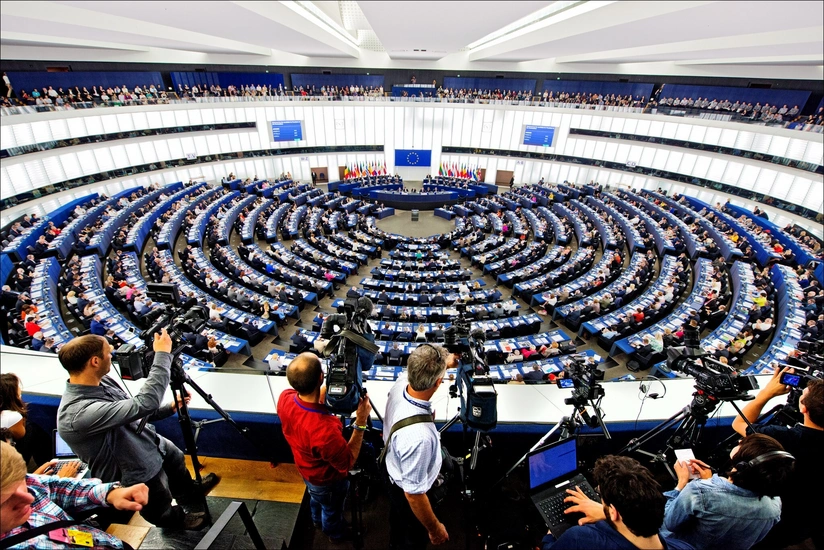 Европарламент поддержал требования к странам ЕС по заполнению газохранилищ