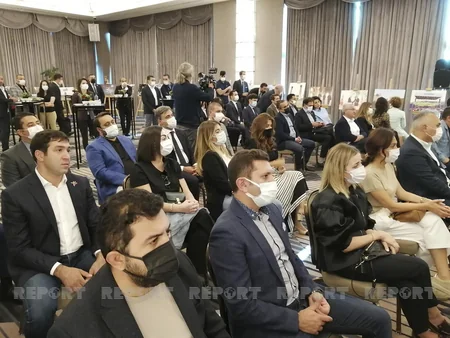 İstanbulda Anım Günü ilə əlaqədar sərgi keçirilib