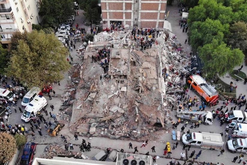 İzmirdə zəlzələdən ölənlərin sayı yenidən artdı