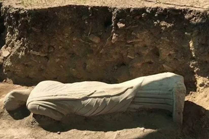 В Турции археологи обнаружили 1700-летнюю статую
