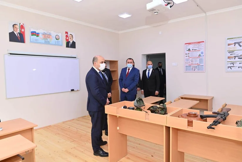 Министр образования принял участие в открытии школы в Шамкире