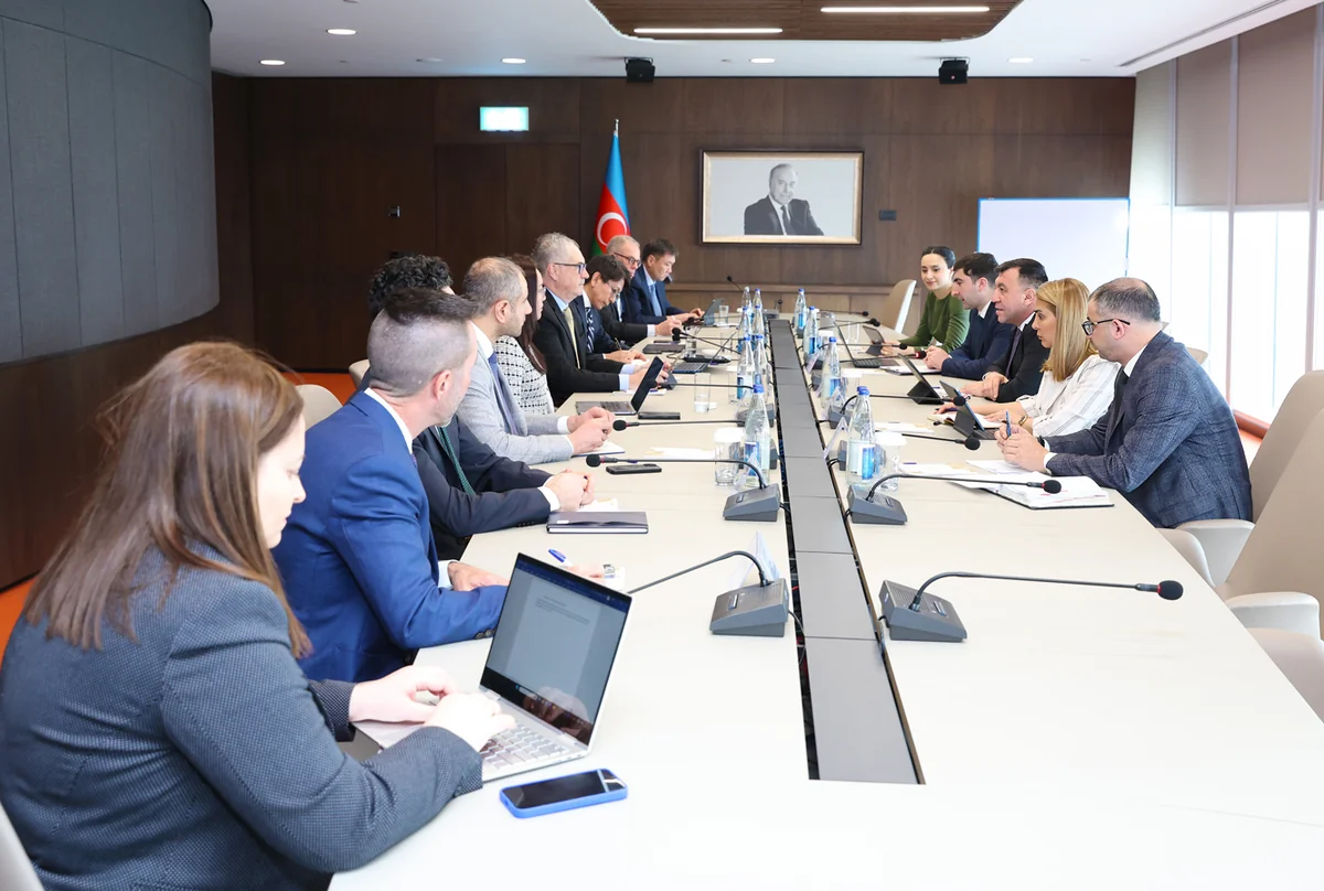 Azerbaijan, ADB mull proposals on public-private partnership projects