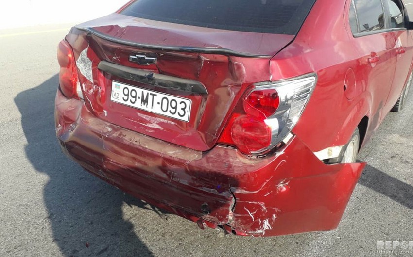 Kürdəmirdə mikroavtobus qəzaya düşüb, xəsarət alanlar var - FOTO - VİDEO - YENİLƏNİB