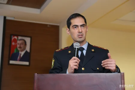 Bakı polisi məktəbliləri maarifləndirdi