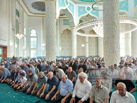 Naxçıvanda bayram namazı qılınıb