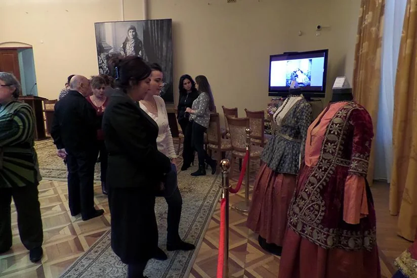 Milli Azərbaycan Tarixi Muzeyində “Qadın geyim bəzəkləri” sərgisinin açılış mərasimi keçirilib