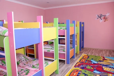 Şəmkirdə Heydər Əliyev Fondunun təşəbbüsü ilə inşa və təmir olunan körpələr evi-uşaq bağçaları istifadəyə verilib