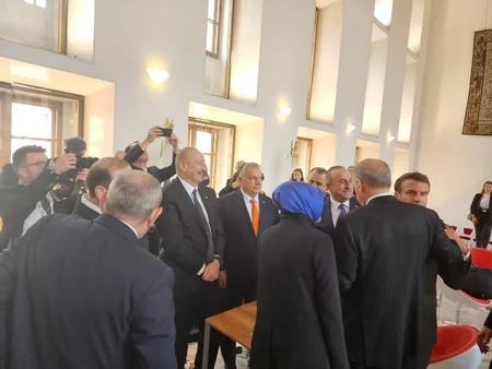 Эрдоган, Алиев и Пашинян провели встречу в Праге