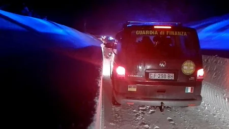 İtaliyada qar uçqunu nəticəsində oteldə ölənlərin sayı 7 nəfərə çatıb