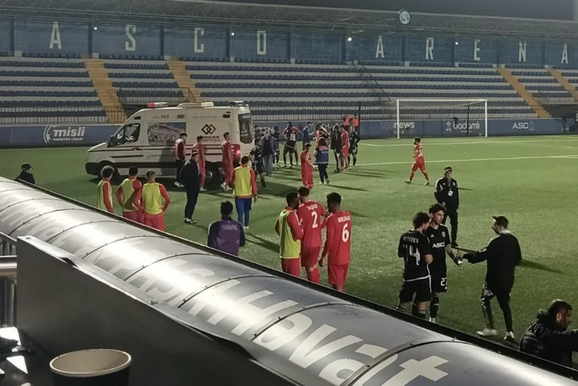 Səbailin oyun vaxtı huşunu itirən futbolçusunun son durumu açıqlanıb