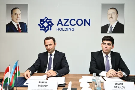 Azərbaycan və Macarıstan nəqliyyat və kommunikasiya üzrə fikir mübadiləsi aparıb