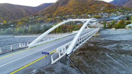 Prezident və birinci xanım Şəki-Kiş avtomobil yolunun açılışında iştirak ediblər