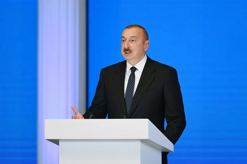 Azərbaycan Prezidenti: AXC-Müsavat cütlüyü dövründə prezidentin kabinetinin qapısını xarici səfirlər ayaqları ilə açırdılar