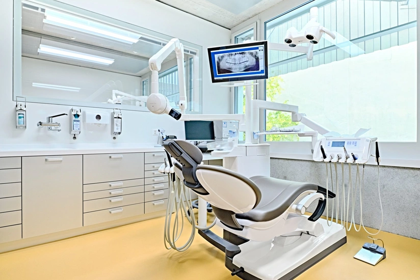 Stomatoloji klinika sağlamlığın qorunması sahəsində vətəndaşların hüquqlarını pozub