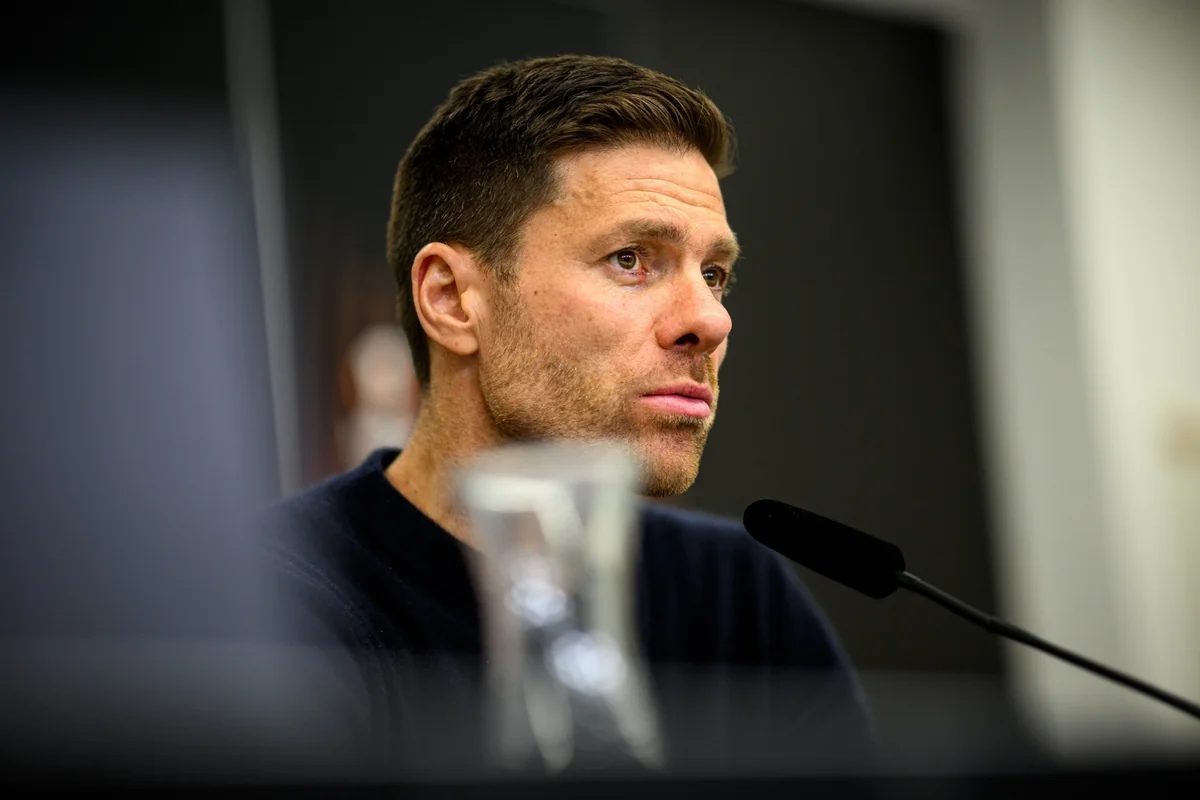 Çelsi Xabi Alonso ilə danışıqlara başlayıb
