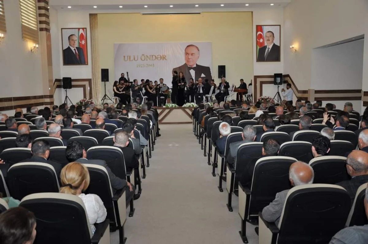 Biləsuvarda Qara Qarayev adına Azərbaycan Dövlət Kamera orkestrinin konserti olub