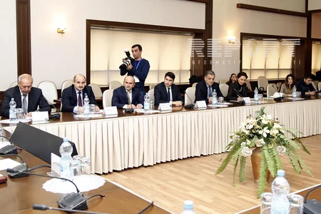 ​Vergilər Nazirliyinin yaradılmasının 15 illiyinə həsr olunmuş tedbir keçirilib