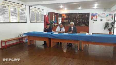 36 saylı Xətai dördüncü seçki dairəsinin 4 saylı seçki məntəqəsində səsvermə davam edir