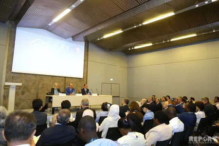 Bakıda Abidə Menecerləri Forumu keçirilib