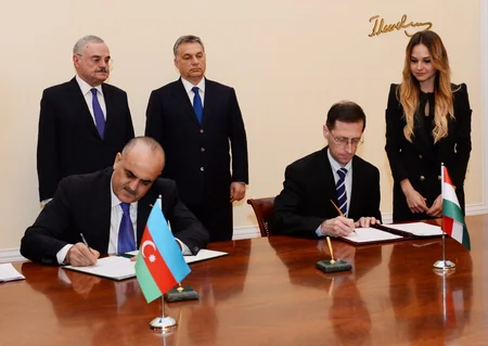 Azərbaycan və Macarıstan baş nazirlərinin təkbətək və geniş tərkibdə görüşü olub