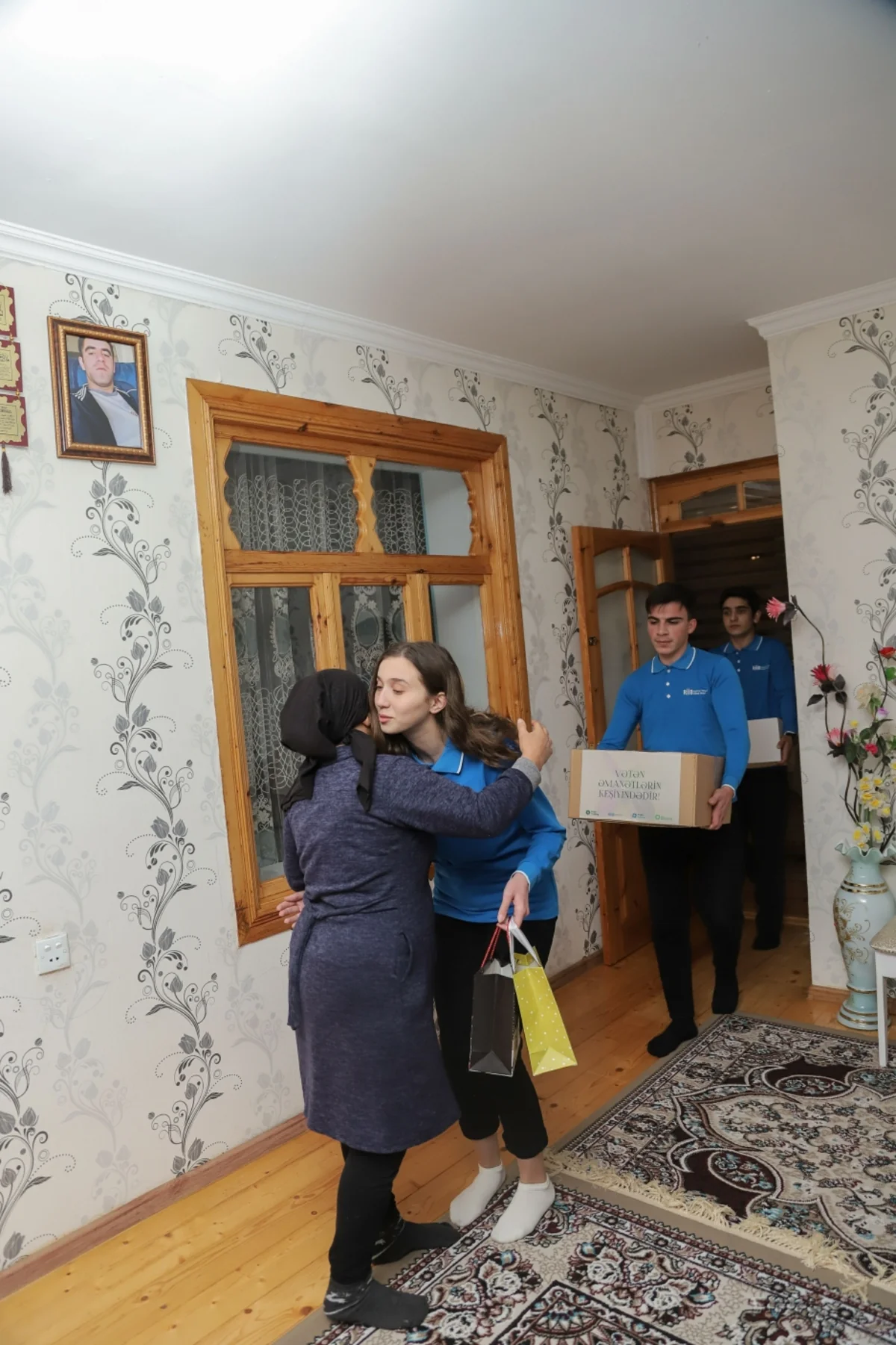 “PAŞA Holding”in “Vətən əmanətlərin keşiyindədir” proqramı çərçivəsində şəhid ailələrinə bayram sovqatları çatdırılır
