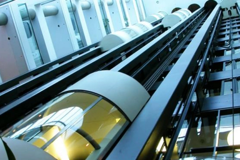 В Китае заработал самый быстрый лифт в мире