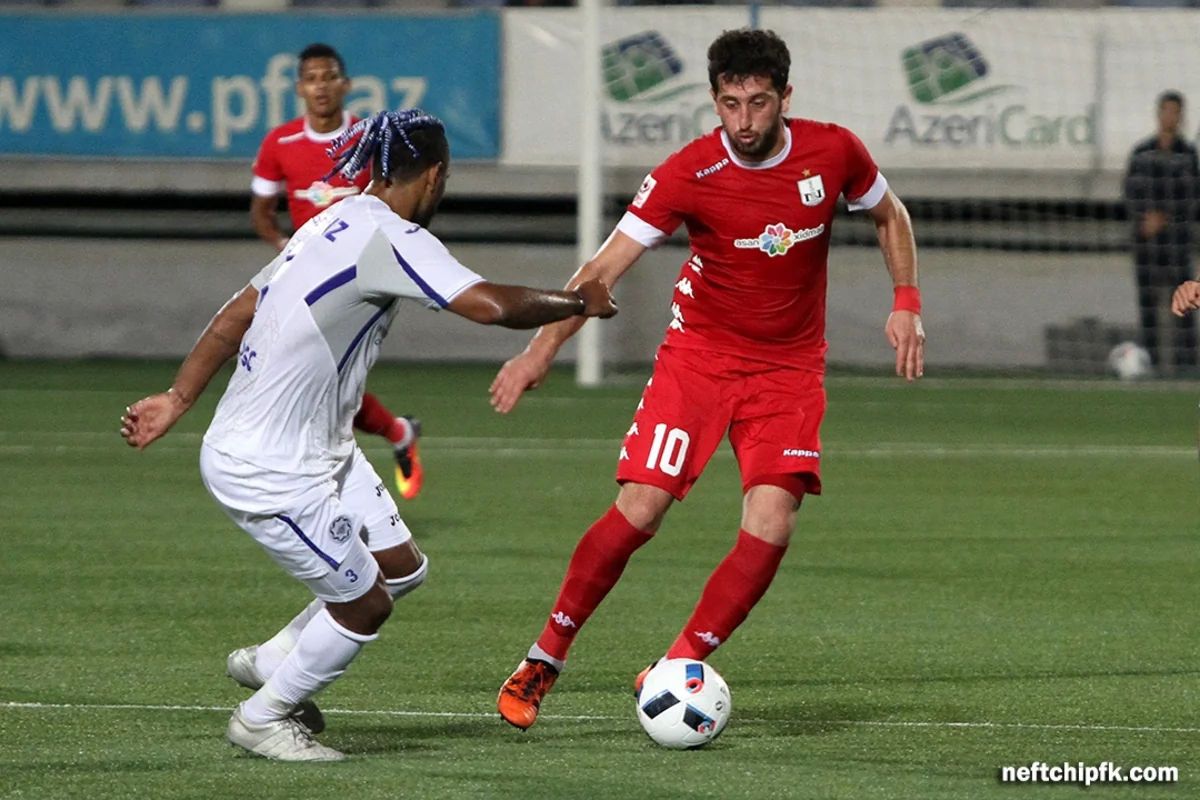 Neftçinin futbolçusu: Bütün komandanın günahı var