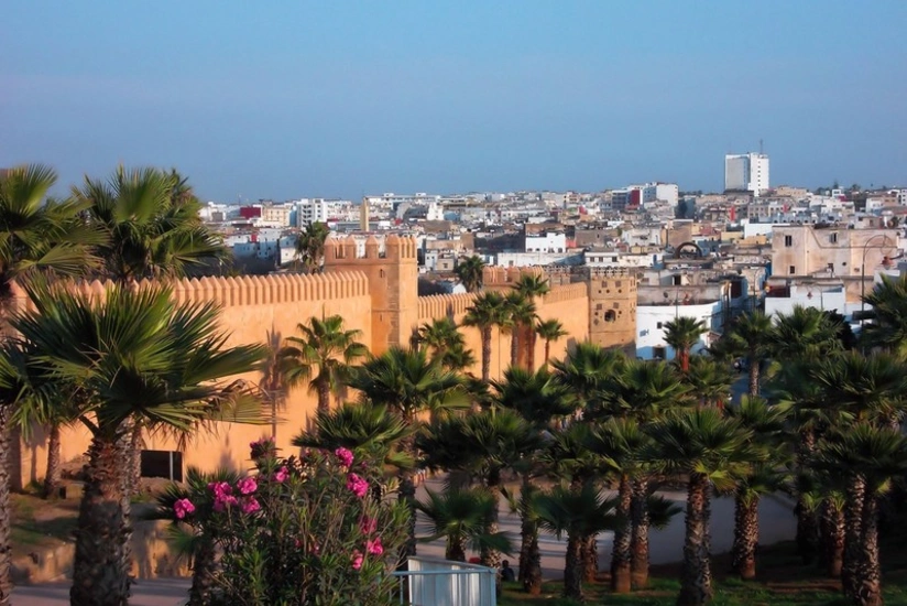 Марокко приостанавливает авиасообщение с 21 страной